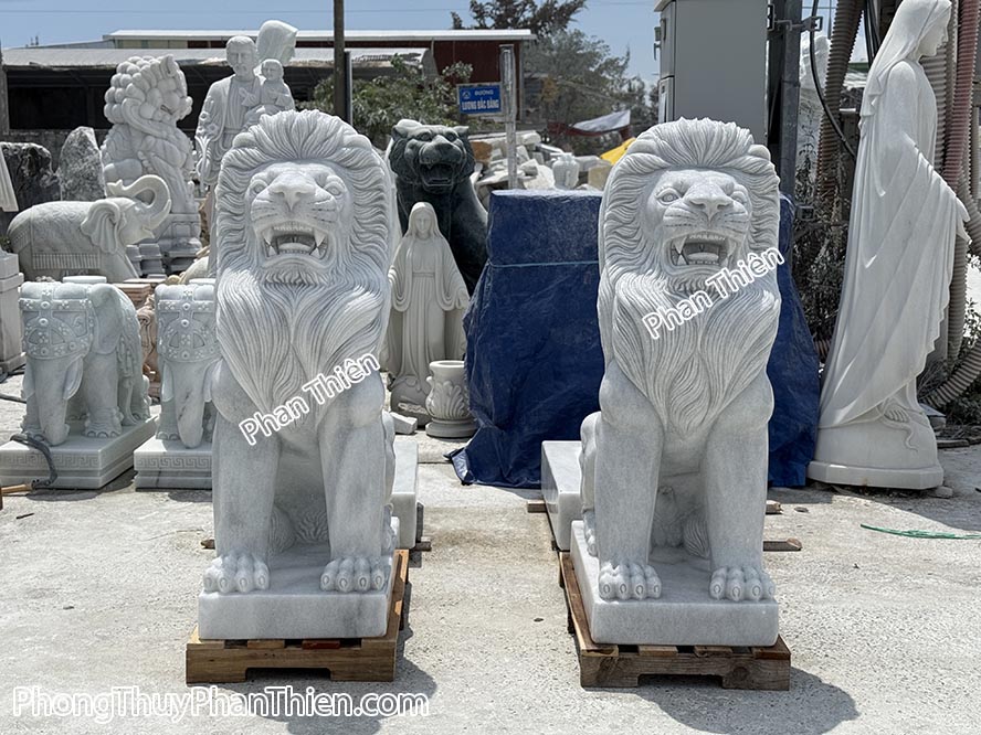 tượng sư tử đá